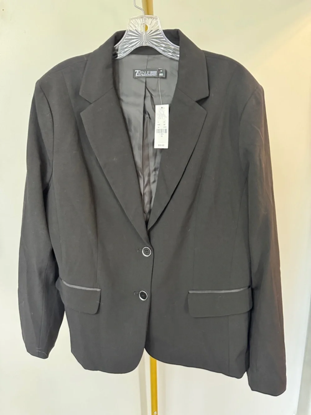 New York & Company Black Two-Button Tailored Blazer NWT 16